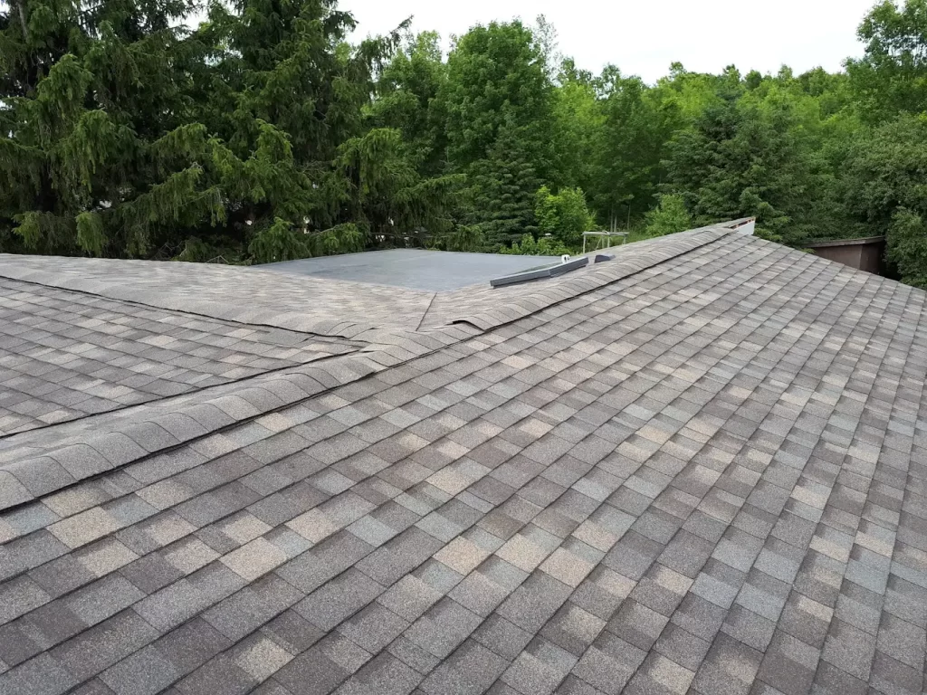 Asphalt shingle roof replacement by 375 Roof Inc. in the Georgian Bay area